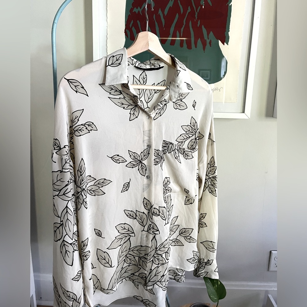 Zara Basic Leafy Lightweight Buttondown